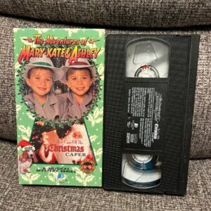 Adventures of Mary-Kate & Ashley: The Case of the Christmas Caper VHS 1995